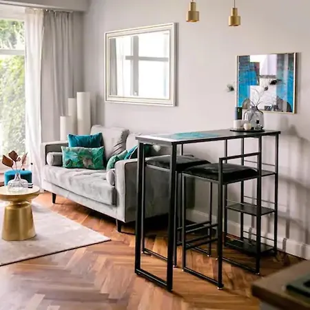 Arbio I Design In Charlottenburg *