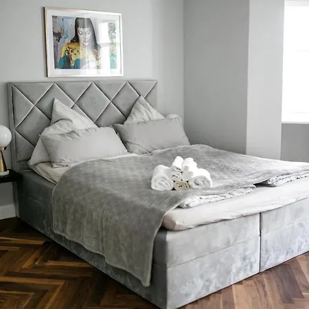 Arbio I Design In Charlottenburg